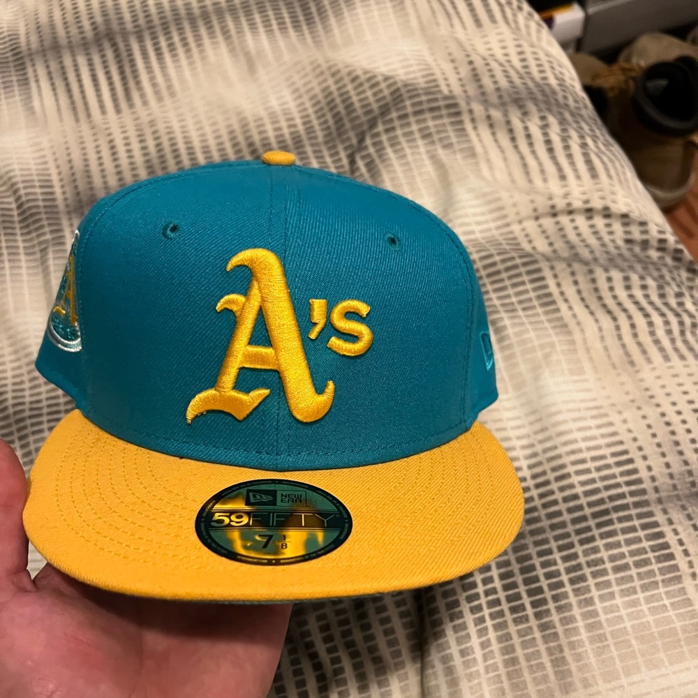 New era A’s fitted hat